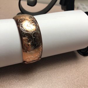 Wide Sterling silver bangle